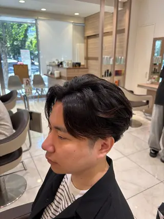 パーマ メンズ 山本 侑平のヘアスタイル
