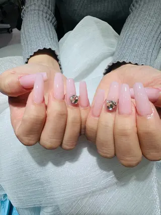 ネイル GlowNailsサロン_大須名古屋所属・Glow Nailsのネイルデザイン