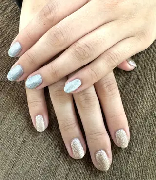 ネイル MAXKELLY ASAのネイルデザイン