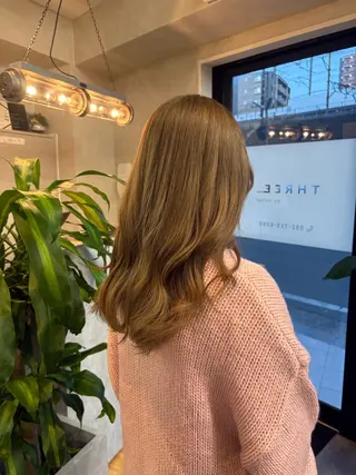 カラー 博多/ ブリーチ/暖色/色味のヘアスタイル