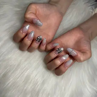 ネイル 鈴木 優希のネイルデザイン