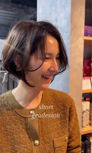 ショート 小山洋次/阪急茨木/ 透明感カラーショートのヘアスタイル