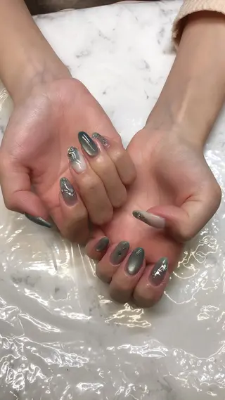 ネイル 💎Guarendo💎錦糸町店所属・✨アン ミユ✨のネイルデザイン