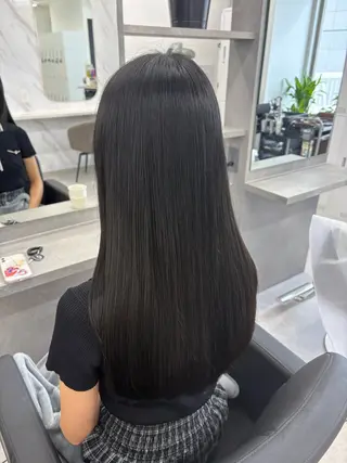 ロング Lapis所属・韓国レイヤーカット/ AIRIのヘアスタイル