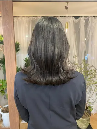 ミディアム Sopi所属・JESSI / Sopiのヘアスタイル