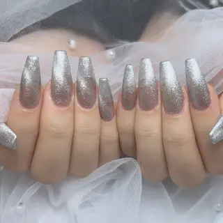 ネイル エルバイノリコ 岩崎のネイルデザイン