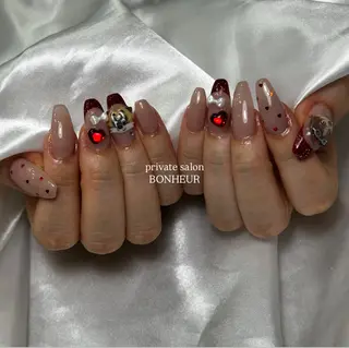 ネイル BONHEUR Annaのネイルデザイン