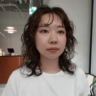 ミディアム パーマ ヘアアレンジ 🌐サトウ リョウ🌐のヘアスタイル