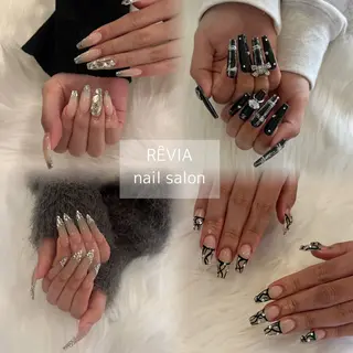 ネイル RÊVIA所属・RÊVIA (レヴィア)のネイルデザイン