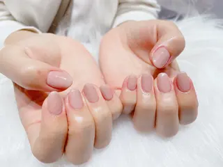 ネイル リスブラン AYUMI 🍎のネイルデザイン