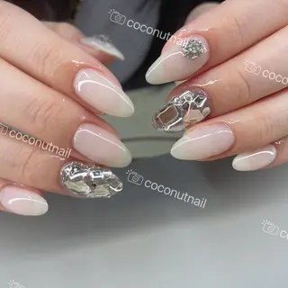 ネイル 神田 ココナッツのネイルデザイン