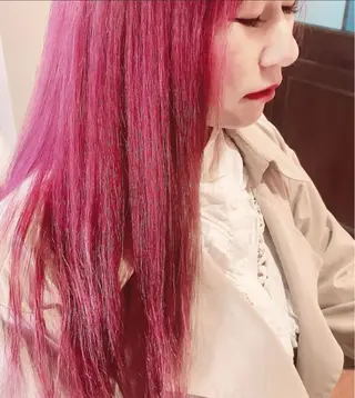 セミロング カラー hair salonyuri所属・ヘアサロン ユリのヘアスタイル