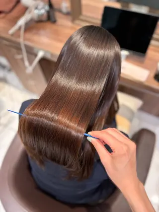 ロング ツヤ髪縮毛矯正💫/ ハイトーン/あゆみのヘアスタイル