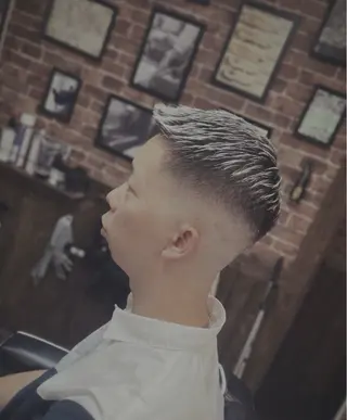 ショート メンズ Barbershop UN-FIL所属・川上 黎弥のヘアスタイル