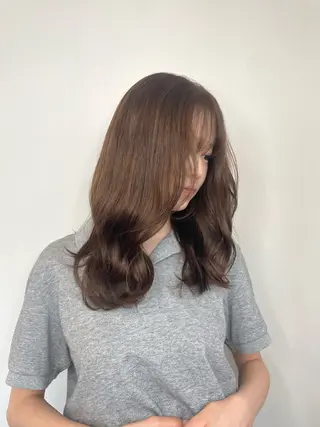 セミロング カラー 韓国ナチュラル・ ベージュ/落合夏希のヘアスタイル