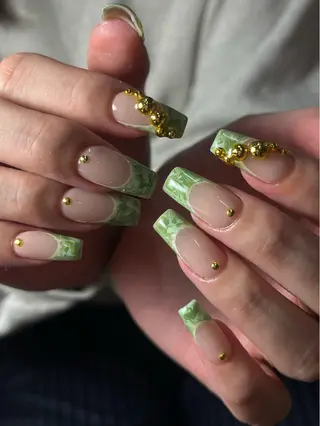 ネイル SoLuna Hikariのネイルデザイン