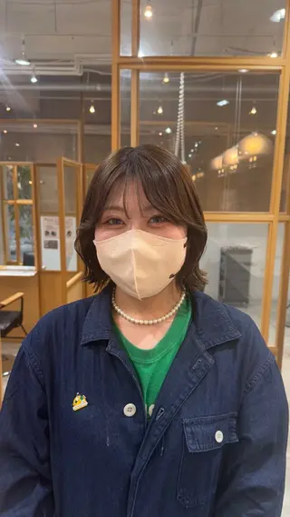 ミディアム FERIA かりんのヘアスタイル