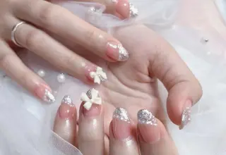 ネイル pink ladyサロン所属・べ にのネイルデザイン