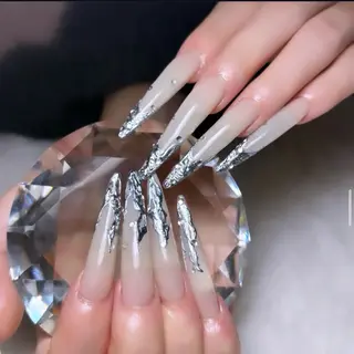 ネイル RE:Bonn所属・salon re:bonnのネイルデザイン