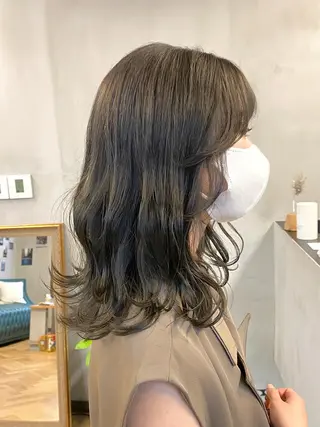 ミディアム カラー ハル🌸柔色/ ブリーチなし/艶髪のヘアスタイル