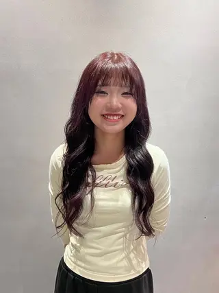 ロング カラー 小山 優香のヘアスタイル