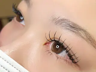 マツエク・マツパ Hoshi .の眉毛・アイブロウイメージ