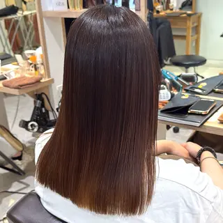 ミディアム 小西冬馬  髪質改善 縮毛矯正 艶カラーのヘアスタイル