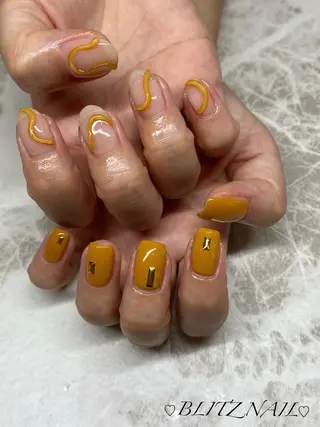 ネイル BLITZ Nail 岩田💅🏻✨のネイルデザイン
