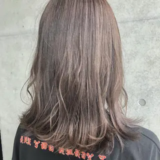 ミディアム カラー うる艶カラー 🫶🏼💭mikaのヘアスタイル