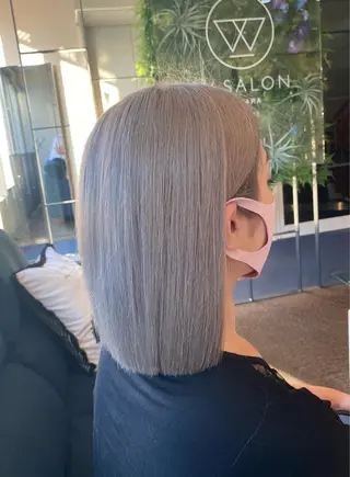 ミディアム W_SALON ［触れたくなる艶髪］のヘアスタイル