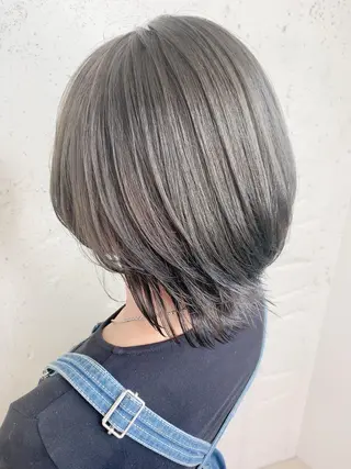 ショート カラー 310【サンイチマル】所属・透明感ハイトーン🦄 キラ🌈のヘアスタイル