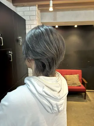 カラー メンズ 飯田 晟恭のヘアスタイル