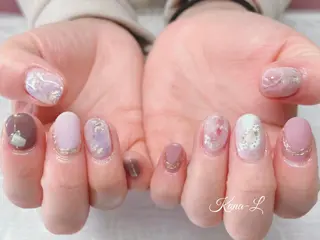 カラー ネイル 芦辺 香奈のネイルデザイン