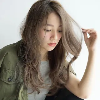 ロング カラー ✨️美髪矯正×似合わ せ艶カラー✨藤田透のヘアスタイル