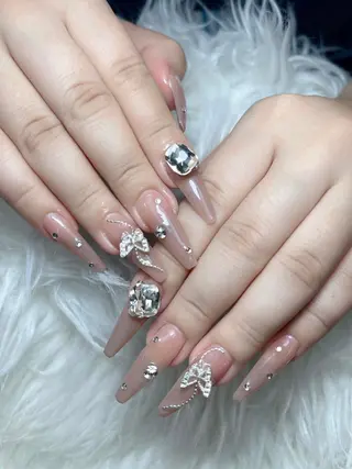 ネイル Lumi Nail 新大久保3‘のネイルデザイン