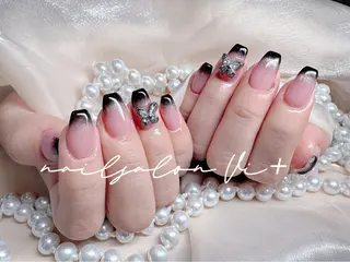 ネイル ✨Nailsalon Vi+✨のネイルデザイン