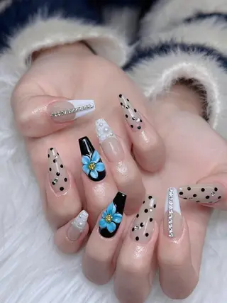 ネイル Lumi Nailのネイルデザイン