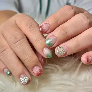 ネイル hohomi .のネイルデザイン