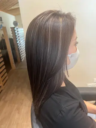 ロング カラー 関口 友行のヘアスタイル