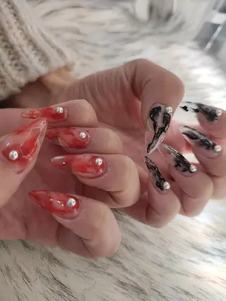 ネイル RUNWAY 　　の眉毛・アイブロウイメージ