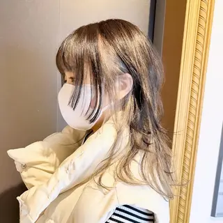 ミディアム 大阪ウルフカット ハッシュカットのヘアスタイル