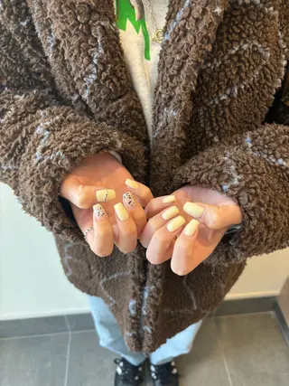 ネイル May. 昭和町のネイルデザイン