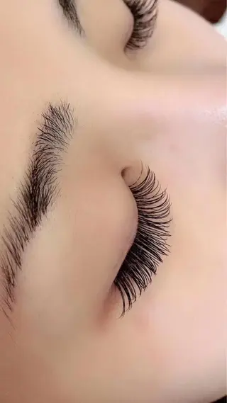 ショート FLサロン所属・吉野 玲のマツエク・マツパデザイン