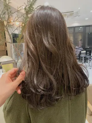 カラー ラベンダー/レイヤー スタイル🤎mamiのヘアスタイル