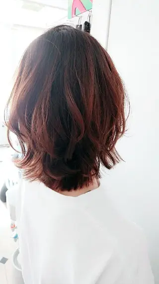 ミディアム ナカシマ  アユミのヘアスタイル