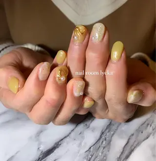 ネイル ﾈｲﾙﾙｰﾑﾘｯｶ 𝐦𝐚𝐲𝐮のネイルデザイン