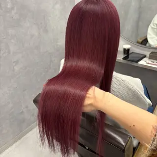 ロング カラー NUMBER_ ユイナのヘアスタイル