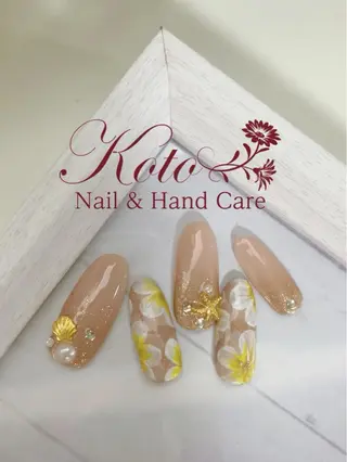 ネイル Risa ネイルサロンKOTOのネイルデザイン