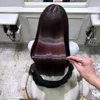ロング ⭐️ 美髪矯正 透明感 ⭐️ユウキのヘアスタイル