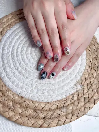 ネイル M🌷nail 長さだし専門店のネイルデザイン